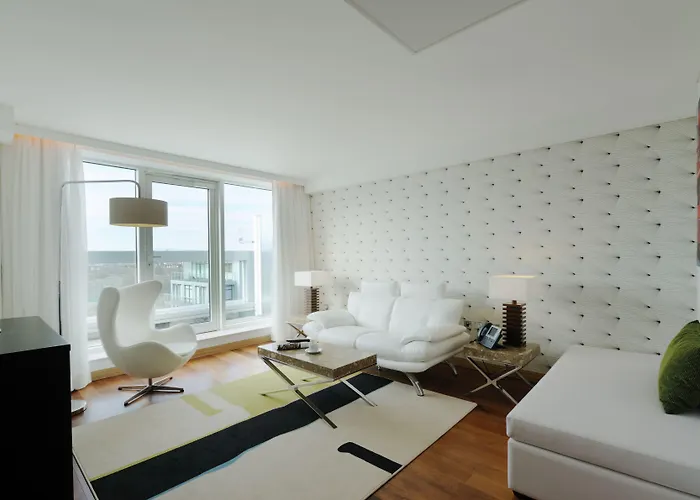 Pestana Chelsea Bridge Hotel & Spa